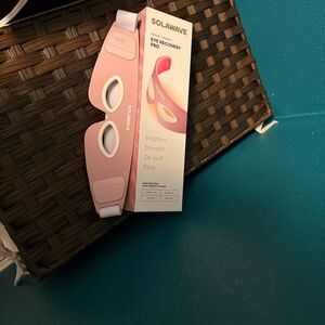Solawave Red Light Eye Recovery Pro Face Mask